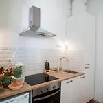 The Black Kitten Ii Apartment Caldas Da Rainha